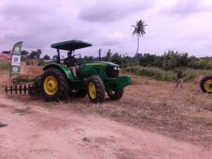 tractor